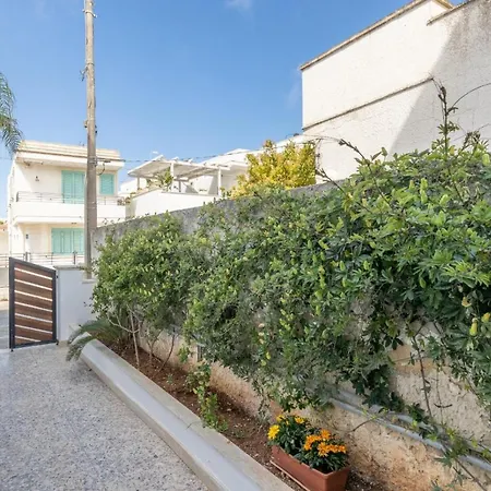 Apartment & Friends - A 250m Dalle Spiagge Sabbiose Torre San Giovanni Ugento